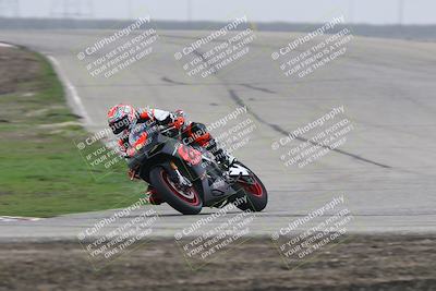 media/Nov-29-2025-TrackDaz (Sat) [[10ae2d9bce]]/A Group/Session 3 (Outside Grapevine)/